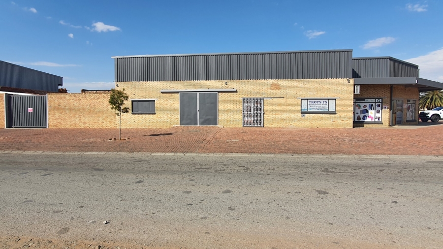  Bedroom Property for Sale in Riebeeckstad Free State
